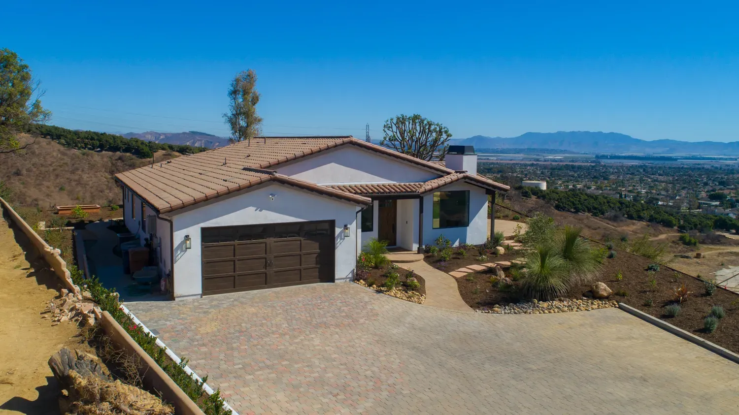 Aerial of the Mesa Circle custom home and grounds